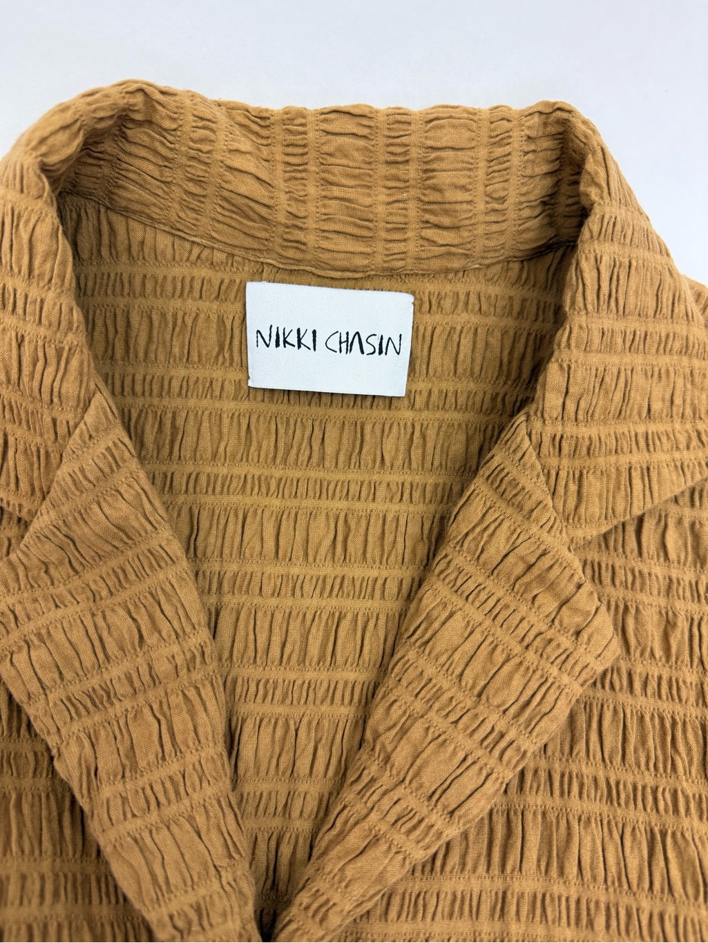 Nikki Chasin Reynolds Crinkle Collared Shirtdress Midi Dress Tan Butterscotch — image 8 of 8